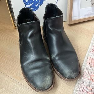 Red Wing Heritage Chelsea boot